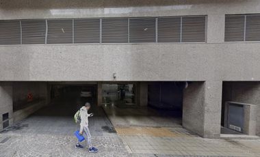 Oficina en alquiler - 140 m2 con cochera - Monserrat