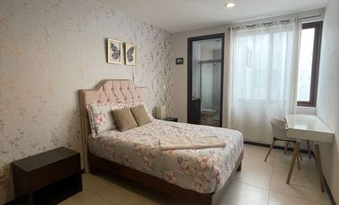 RENTA DE CASA AMUEBLADA EN EL FRACCIONAMIENTO LA ANTIGUA CEMENTERA.