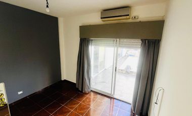 Venta Casa 4 ambientes Pileta Parrilla en Ramos Mejía