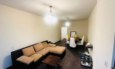 Venta Casa 4 ambientes Pileta Parrilla en Ramos Mejía