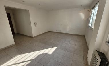 Departamento monoambiente - Morón