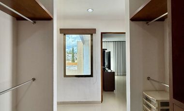 🏡 Residencia sobre Avenida Principal en Montebello – Amplios Espacios