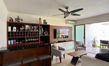 🏡 Residencia sobre Avenida Principal en Montebello – Amplios Espacios