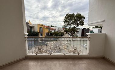 RENTA DE CASA EN CONDOMINIO TENERIFE, PUERTA DE HIERRO