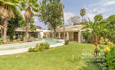 VILLA OASIS