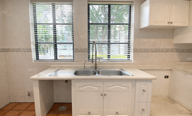 CASA EN CONDOMINIO EN VENTA EN CALLE CERRADA EN LA FLORIDA