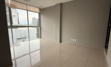 Oficina en renta, Edificio Punta México,