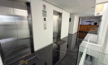 Oficina en renta, Edificio Punta México,