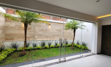 Casa en Venta Altozano 4 Recámaras Fraccionamiento privado