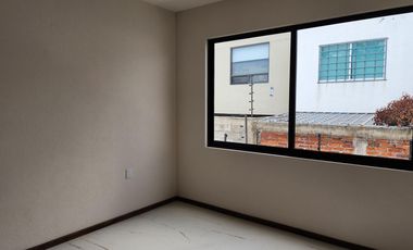 Casa en Venta Altozano 4 Recámaras Fraccionamiento privado