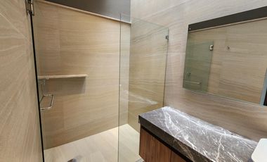 Casa en Venta Altozano 4 Recámaras Fraccionamiento privado