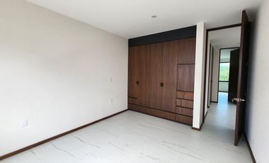 Casa en Venta Altozano 4 Recámaras Fraccionamiento privado