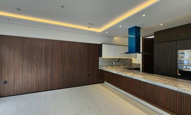 Casa en Venta Altozano 4 Recámaras Fraccionamiento privado