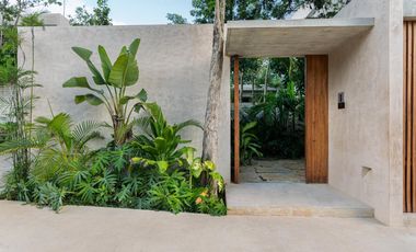 CASA EN VENTA DE DOS RECAMARAS CON ALBERCA PRIVADA EQUIPADA Y AMUEBLADA UBICADA EN TULUM