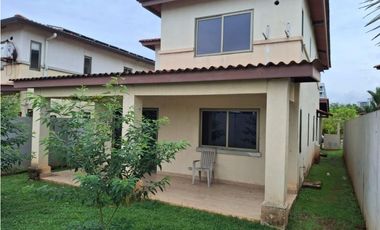 CASA EN VENTA WOODLANDS PANAM PACFICO