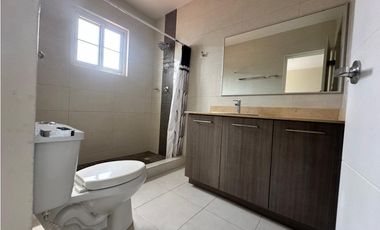 SE VENDE CASA EN PH QUINTAS DE VERSALLES