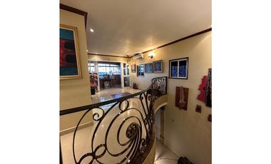 ALTOS DE PANAMA / BOSQUE DE LAS CIBELES / 420M / 4 HABITACION / DUPLEX