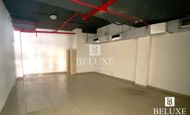 ALQUILER DE LOCAL COMERCIAL EN PLAZA KORINTHO, EL CARMEN(12)(P)