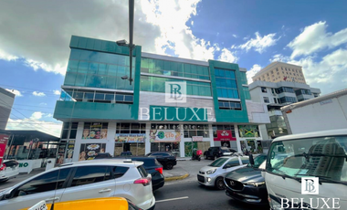 ALQUILER DE LOCAL COMERCIAL EN PLAZA KORINTHO, EL CARMEN(12)(P)