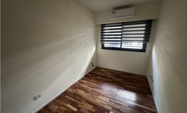 VENTA DEPARTAMENTO 3 AMB C BALCON Y COCHERA. CRAIG 600, CABALLITO CABA