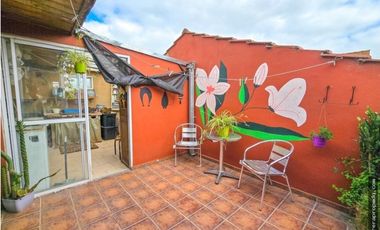 PH 4 AMB. PADRE DUTTO y CARASA - A 100 mts de AV. F. de la Plaza