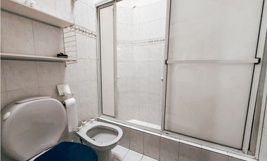 Venta Casa en calle Itallia 3 dormitorios, cochera y patio