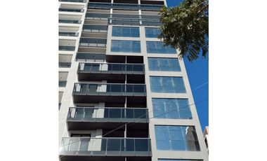 Venta departamento dos dormitorios edificio Torreon Calle Malvinas