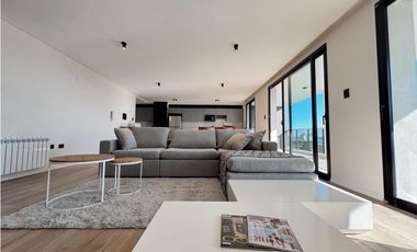 Venta piso exclusivo vista al rio, 3 dormitorios, calle Malvinas