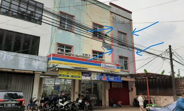 Jl Raya Bogor Cilodong Depok Ruko3.5 Lt 9x4 meterStrategis Dijual LT80m2 SEBELAH INDOMARET & JANJI JIWA