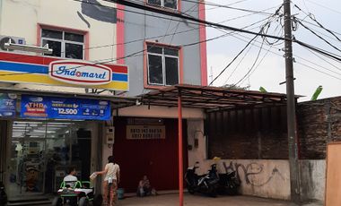 Jl Raya Bogor Cilodong Depok Ruko3.5 Lt 9x4 meterStrategis Dijual LT80m2 SEBELAH INDOMARET & JANJI JIWA