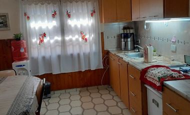 Casa en venta en Banfield Este