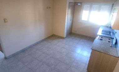Casa PH en alquiler en Ramos Mejia Sur