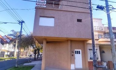 Casa PH en alquiler en Ramos Mejia Sur