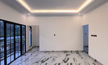 Rumah 2 Lantai Rooftop dekat aeon Mall