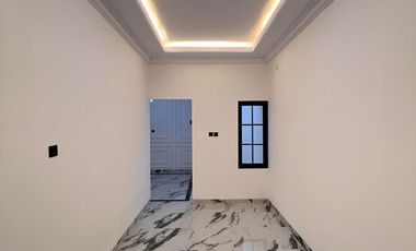 Rumah 2 Lantai Rooftop dekat aeon Mall