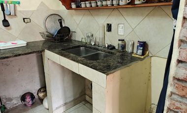 venta quinta a refaccionar en la reja