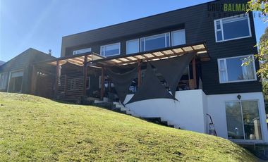 Casa en Arriendo en Balneario Pelluco