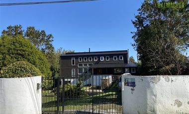 Casa en Arriendo en Balneario Pelluco