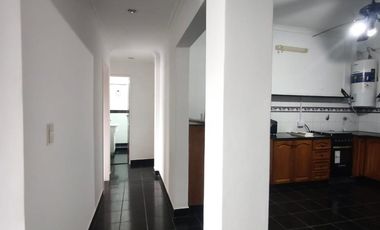 Departamento Tres ambientes en Alquiler