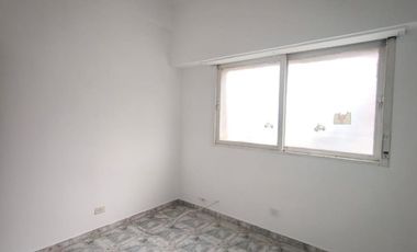 Departamento Tres ambientes en Alquiler