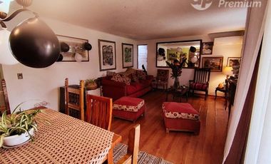 Casa en Venta en AV LAS FLORES CON VALLE DEL SOL