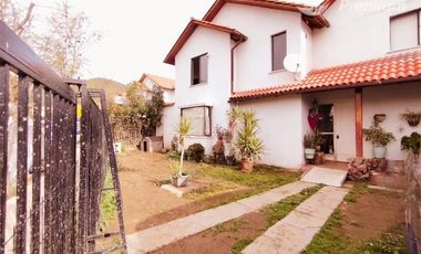 Casa en Venta en AV LAS FLORES CON VALLE DEL SOL
