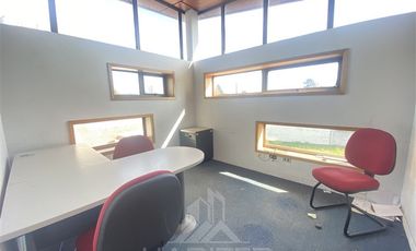 Oficina en Arriendo en COD39049 Atención a Publico, Amplio, con estacionamiento en Av Alemania