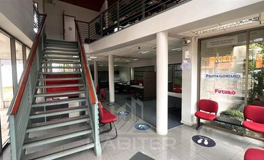 Oficina en Arriendo en COD39049 Atención a Publico, Amplio, con estacionamiento en Av Alemania