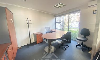 Oficina en Arriendo en COD39049 Atención a Publico, Amplio, con estacionamiento en Av Alemania