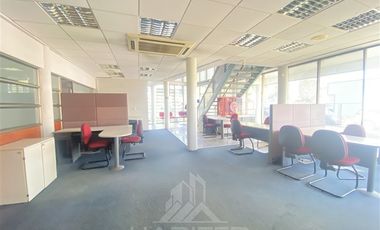 Oficina en Arriendo en COD39049 Atención a Publico, Amplio, con estacionamiento en Av Alemania