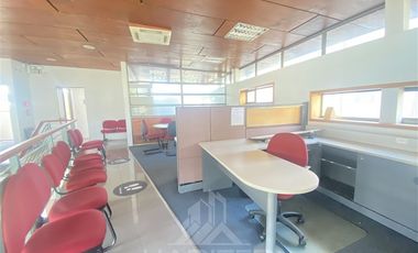 Oficina en Arriendo en COD39049 Atención a Publico, Amplio, con estacionamiento en Av Alemania