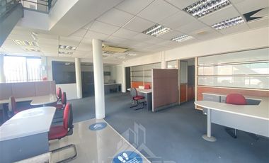 Oficina en Arriendo en COD39049 Atención a Publico, Amplio, con estacionamiento en Av Alemania