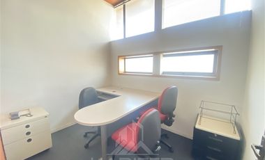 Oficina en Arriendo en COD39049 Atención a Publico, Amplio, con estacionamiento en Av Alemania