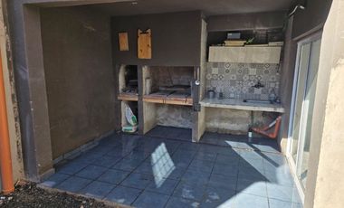 PH 3 SMB CON PATIO EN ALQUILER